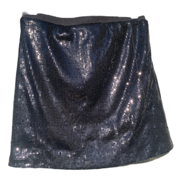 Disney D-Signed Skylar Lewis Girl Vs Monster mini skirt sequin M - Picture 2 of 14